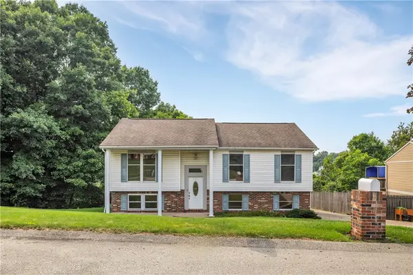 421 Rampart Blvd, New Kensington, PA 15068
