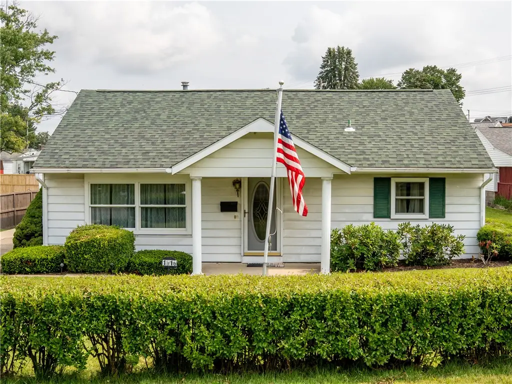 1916 South Dr, Aliquippa, PA 15001 - #1