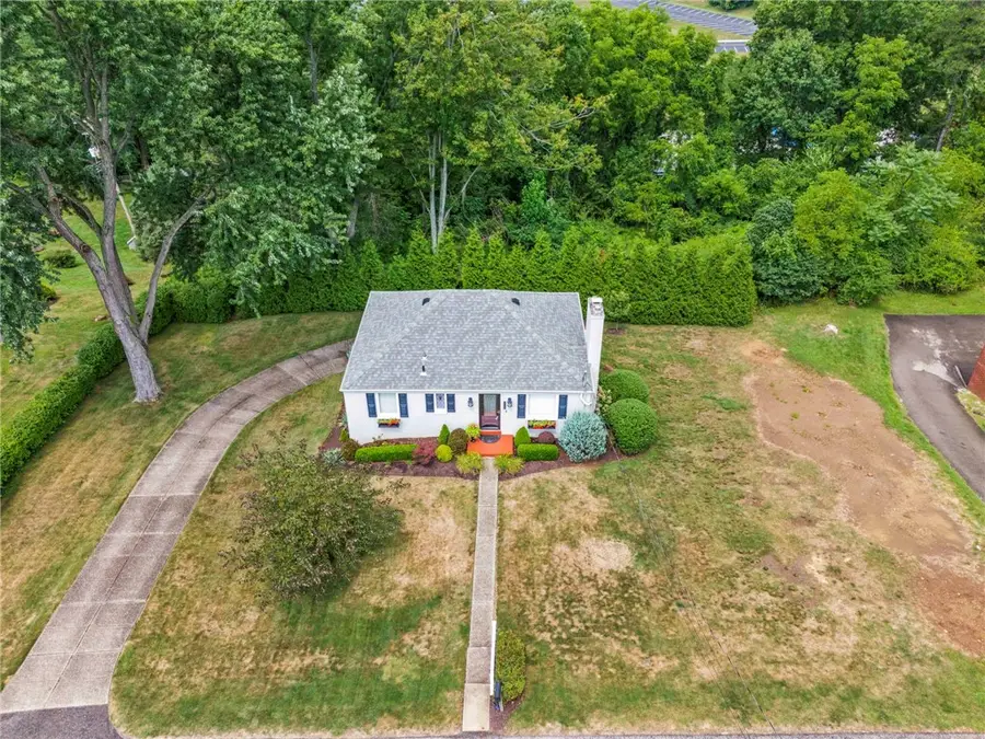 2009 Mohawk Rd, Pittsburgh, PA 15241 - #3