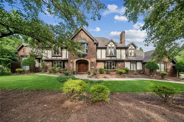 326 Red Oak Ct, Monroeville, PA 15146