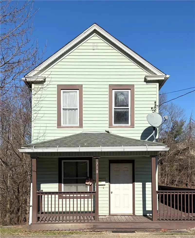 718 Sellers Ave, Jeannette, PA 15644 - #1