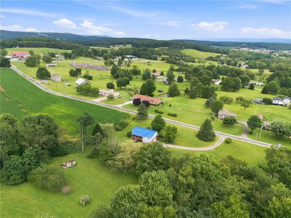 233 Acme Dam Rd, Acme, PA 15610 - #1