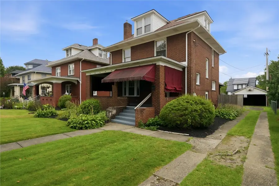 1217 Carlisle St, Natrona Heights, PA 15065 - #3