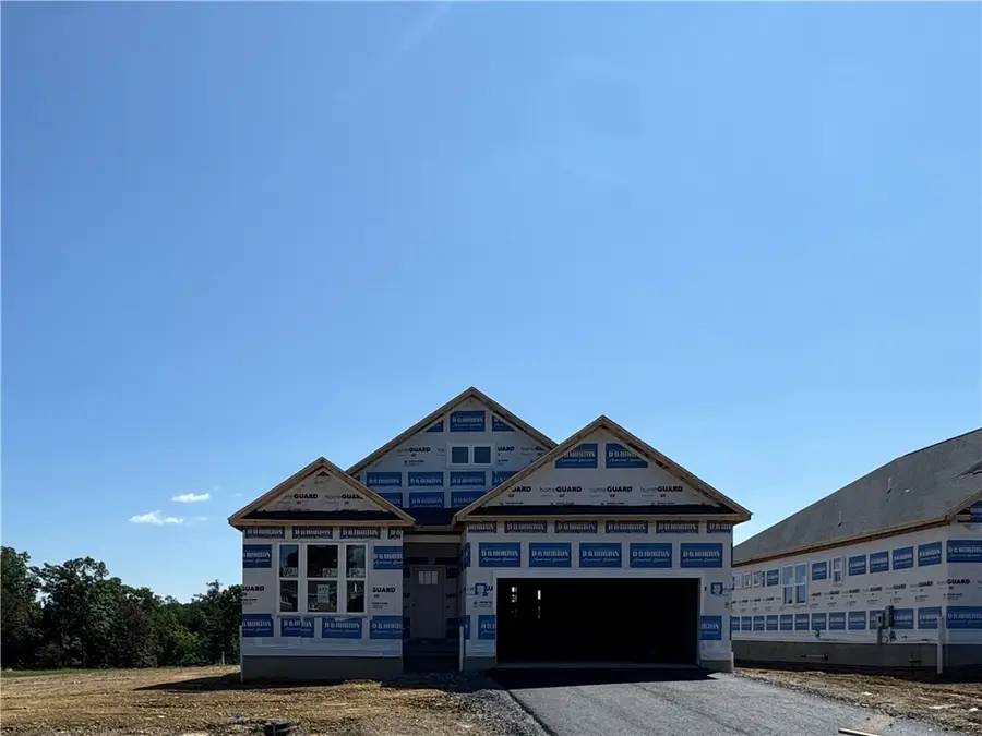 212 Muirfield Court, Butler, PA 16001 - #2