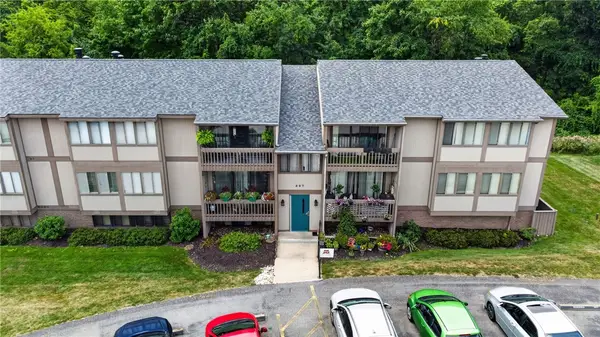 327 Ridge Point Cir #13, Bridgeville, PA 15017