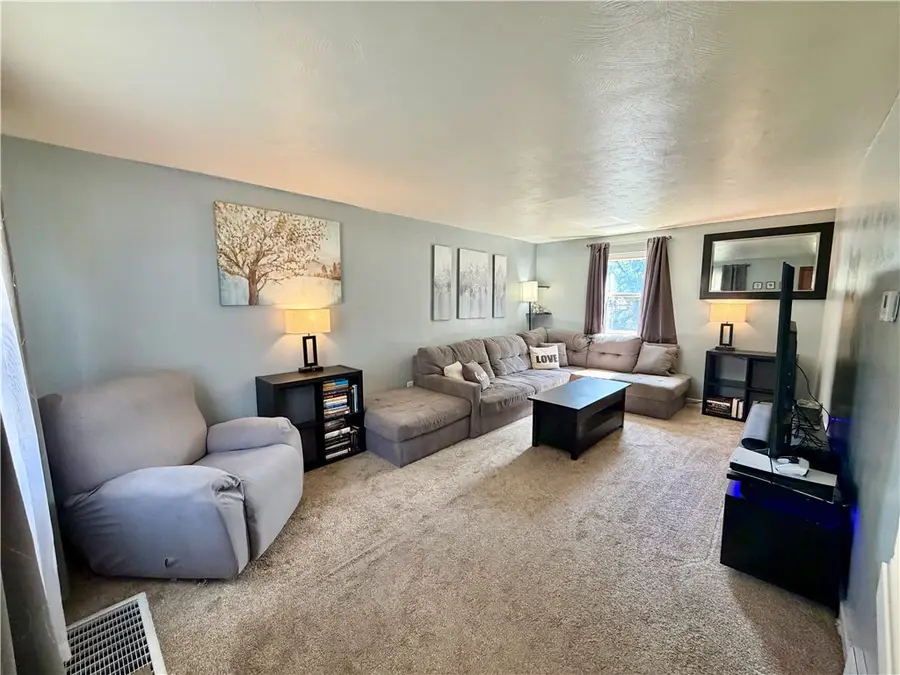 3604 Kaufmann Ave, Pittsburgh, PA 15227 - #3