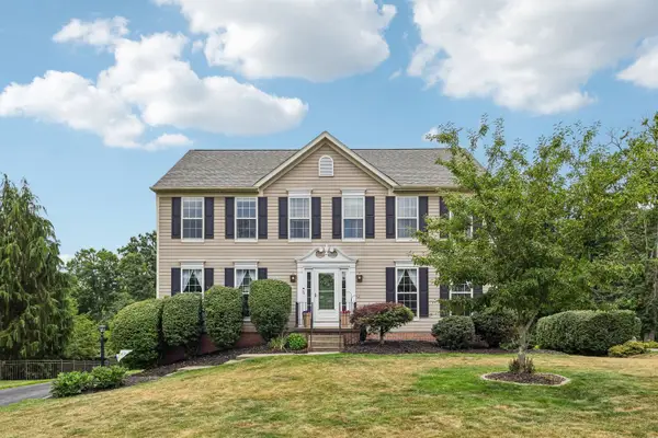 8042 Woodcreek Drive, Bridgeville, PA 15017