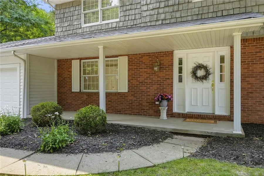 3206 Brunton Dr, Glenshaw, PA 15116 - #3