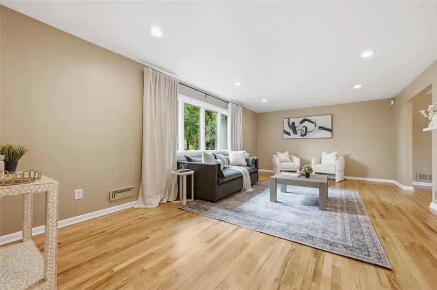 1616 Terrie Dr, Pittsburgh, PA 15241 - #3