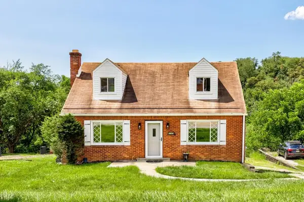 6340 Helen St, South Park, PA 15129
