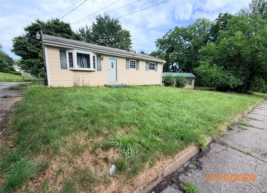 25 Lincoln Ave, Wheatland, PA 16161 - #3