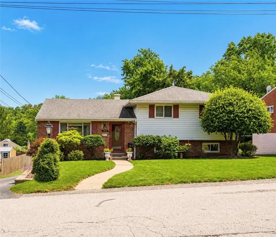 115 Ashley Dr., Verona, PA 15147 - #1