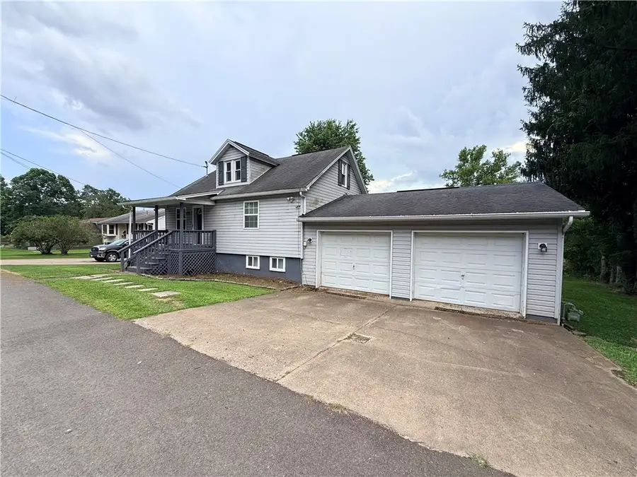 615 Pala Ave, Fairbank, PA 15435 - #3