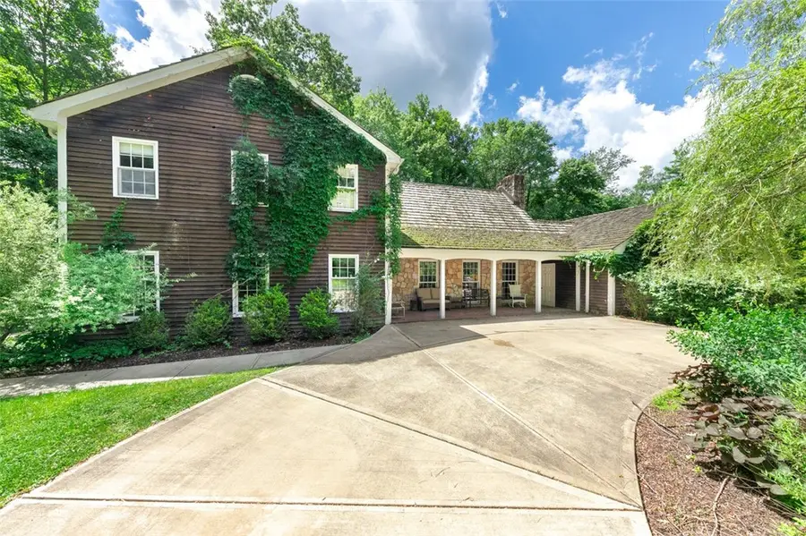 1202 Twelve Oaks Ct, Murrysville, PA 15668 - #3