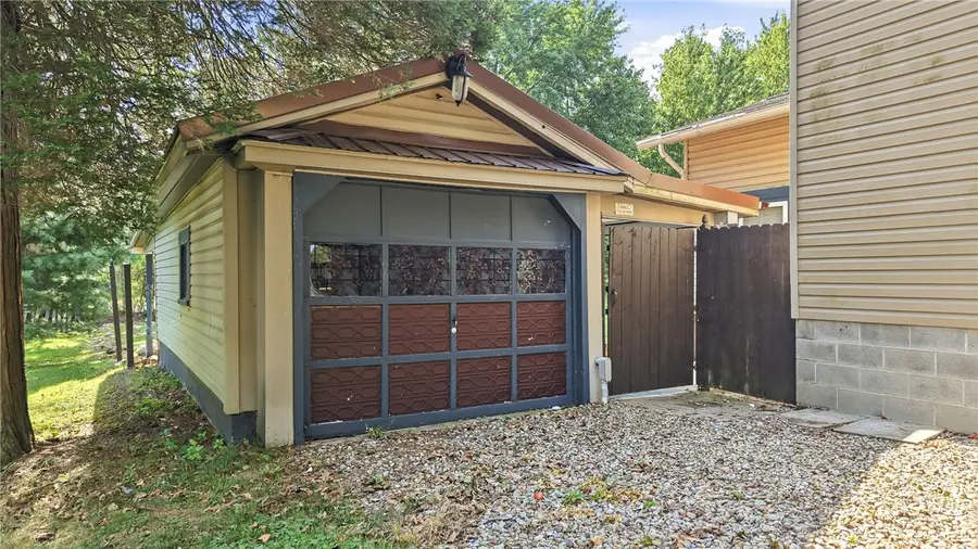 55 Covert Ave, Sharpsville, PA 16150 - #3