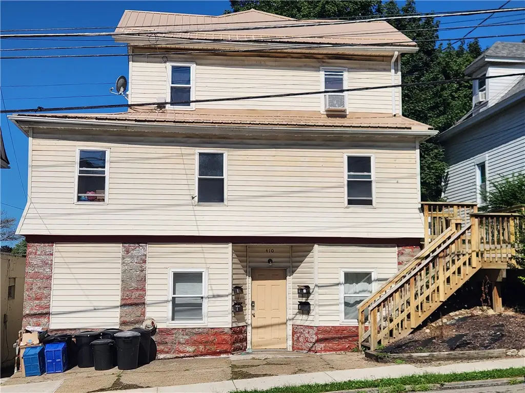 410 S Monroe St, Butler, PA 16001 - #1