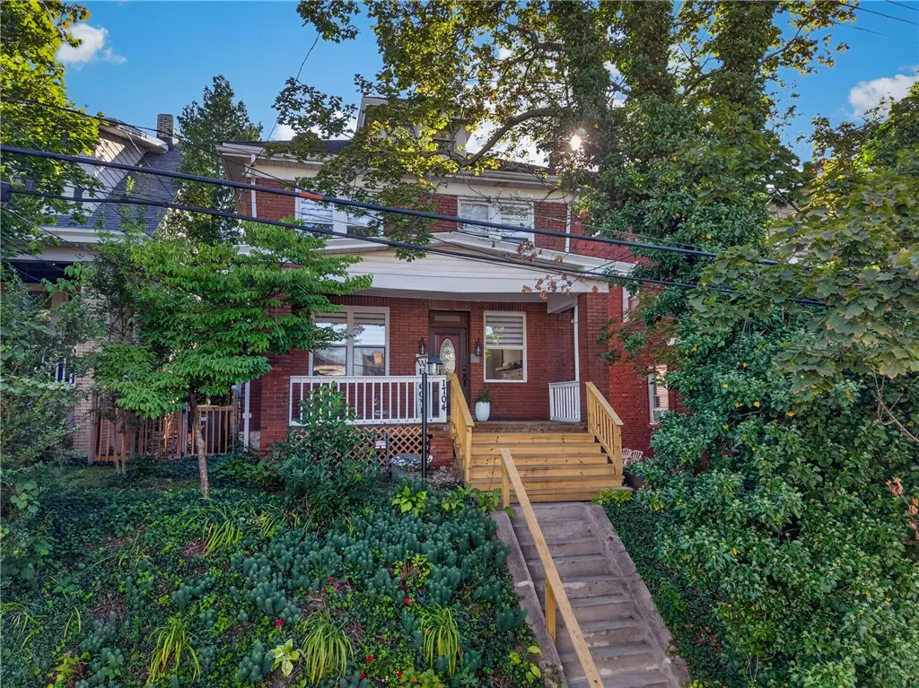 1704 New Haven Ave, Pittsburgh, PA 15216 - #1