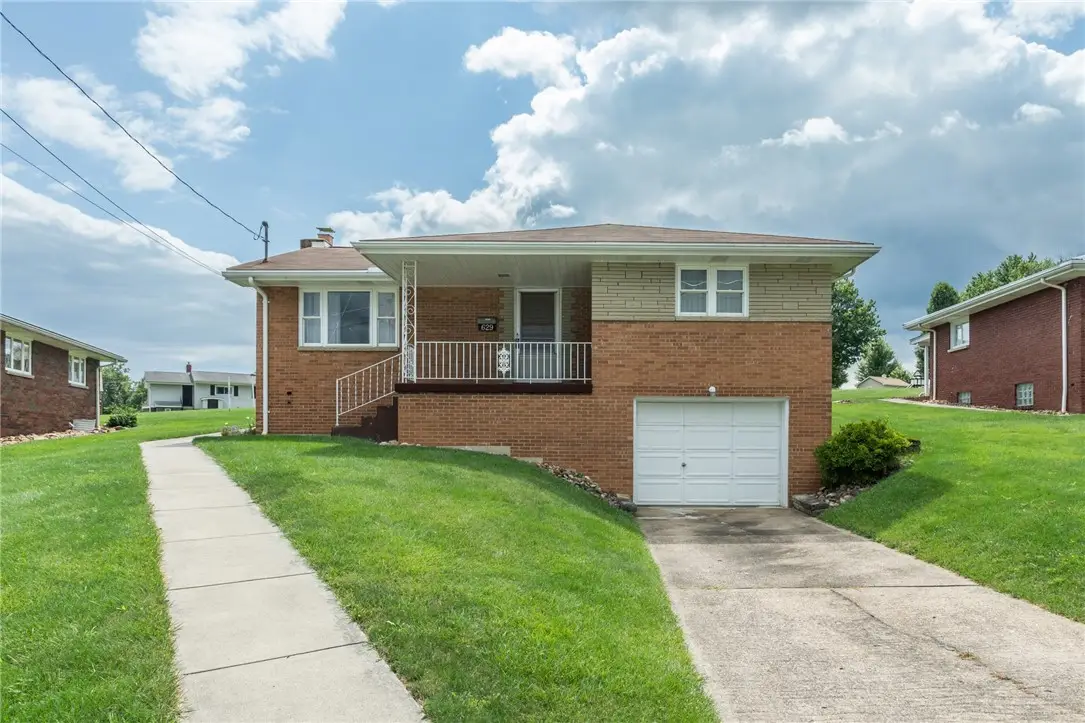 629 Joseph St, Mount Pleasant, PA 15666 - #1