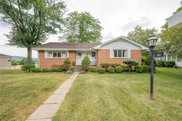 407 Summit Avenue, Ligonier, PA 15658