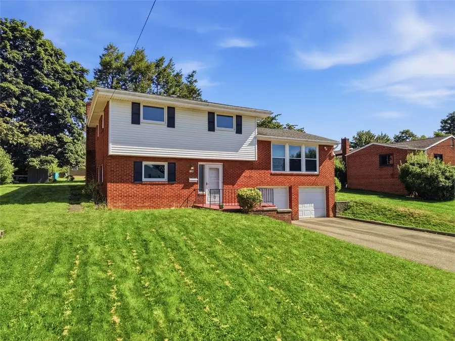 126 Elbrook Dr, Natrona Heights, PA 15065 - #2