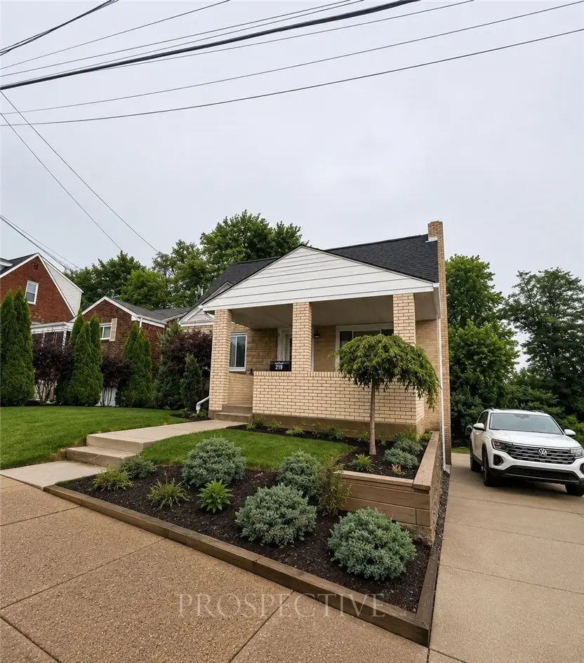 219 Magnolia St, Homestead, PA 15120 - #3