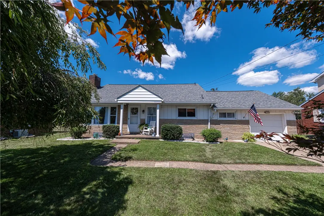 1465 Oakridge Dr, Ambridge, PA 15003 - #1