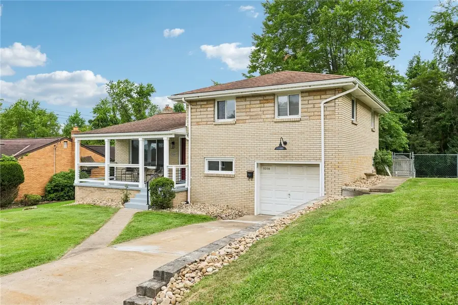 5208 Woodland Dr, West Mifflin, PA 15122 - #2