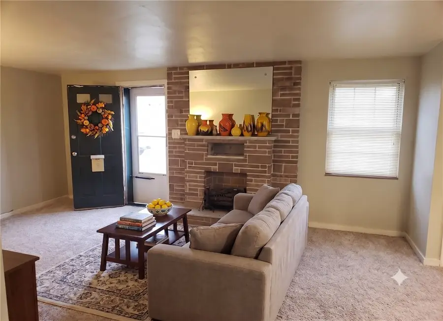 1018-1032/1038-1040 Summit St, McKeesport, PA 15132 - #3