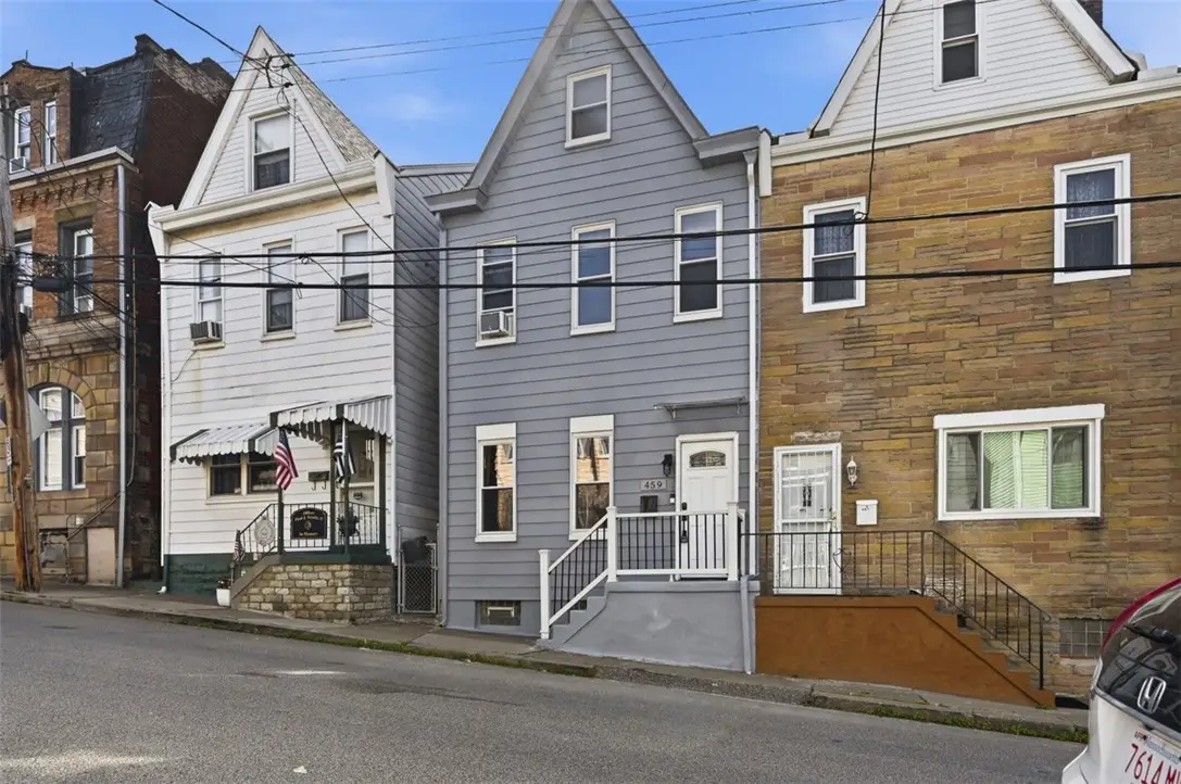 459 Pearl St, Pittsburgh, PA 15224 - #1