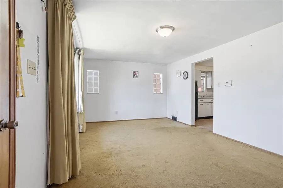 6228 Verona Rd, Verona, PA 15147 - #2