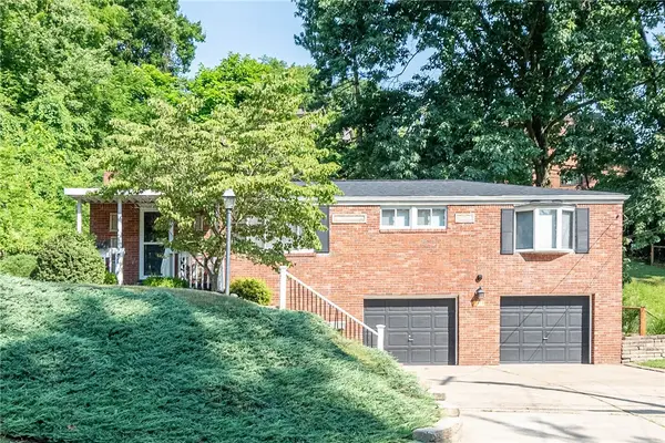 135 Winifred Dr, Pittsburgh, PA 15236