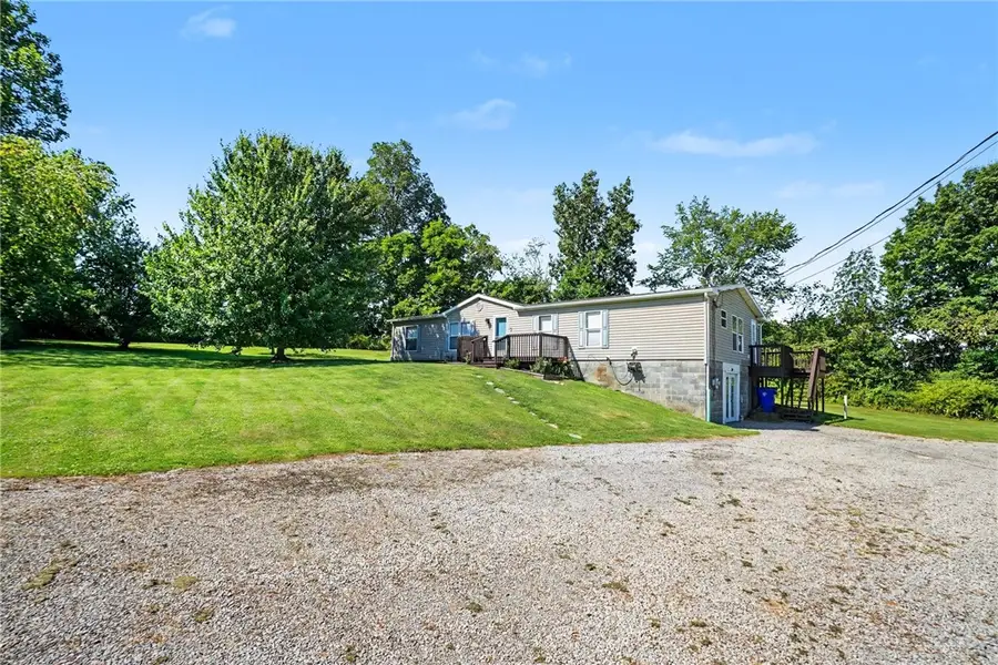 369 Mount Herman Church Rd, New Castle, PA 16101 - #2