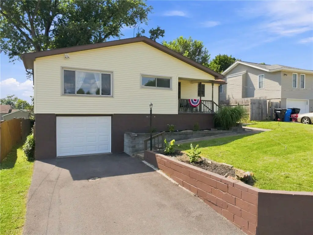 2118 Leo St., North Huntingdon, PA 15642 - #1