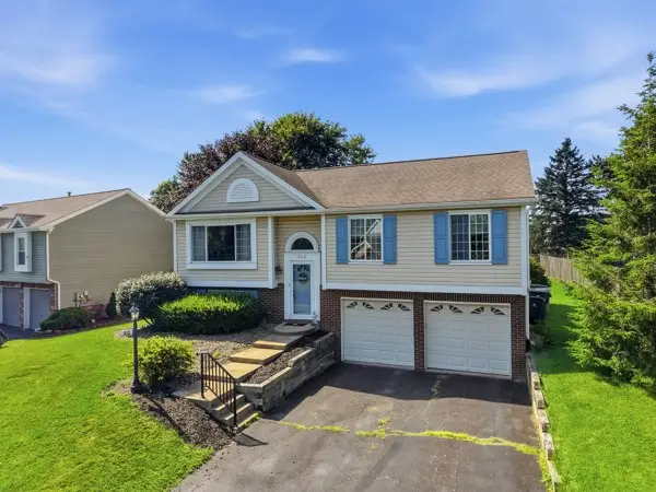 513 Sarah Dr, Cranberry, PA 16066 - #3