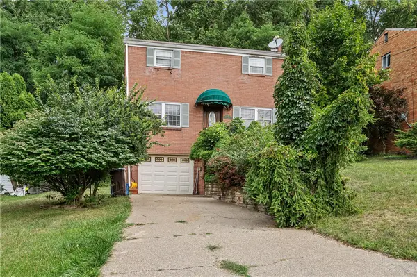 137 Macek Dr, Pittsburgh, PA 15227