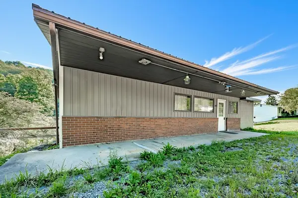 3986 Rte 85 Hwy, Home, PA 15747