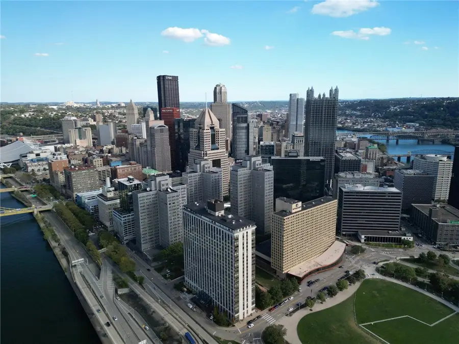 320 Fort Duquesne Blvd #26N, Pittsburgh, PA 15222 - #3