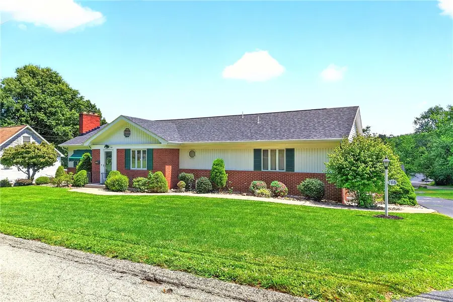 166 Braddock Road Ave, Mount Pleasant, PA 15666 - #3