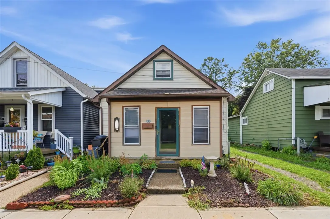 113 Fayette Ave, Oakdale, PA 15071 - #1