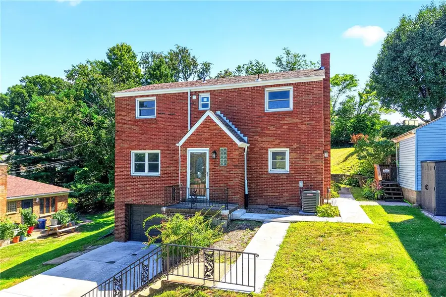 4448 Valley View St, Pittsburgh, PA 15214 - #3
