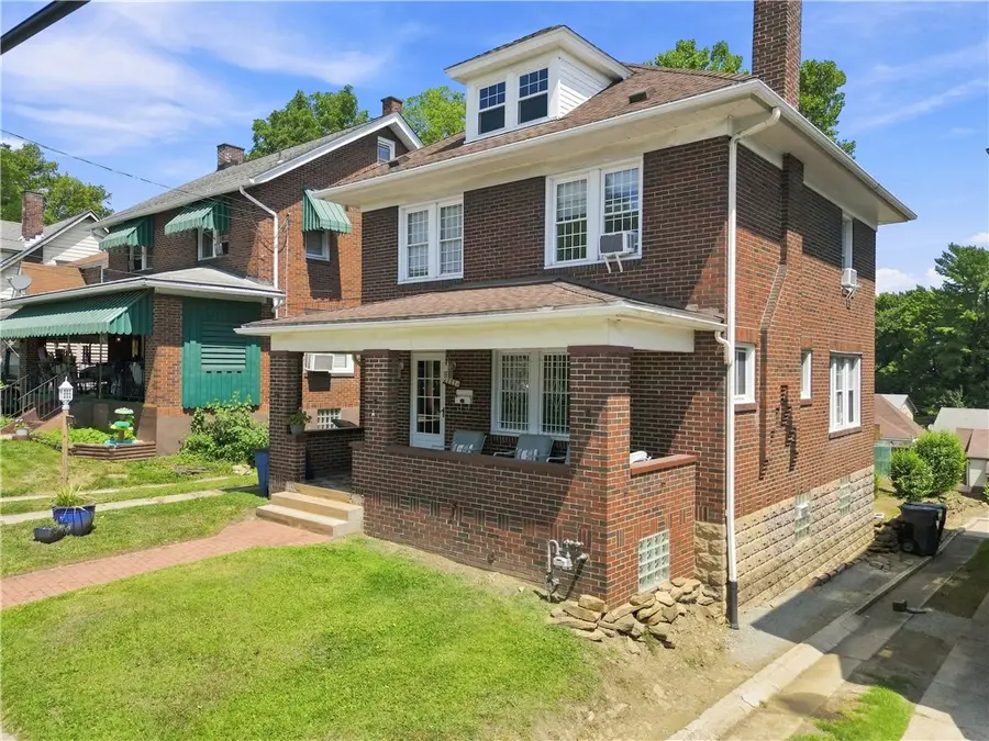 2121 Duquesne Ave, McKeesport, PA 15132 - #2