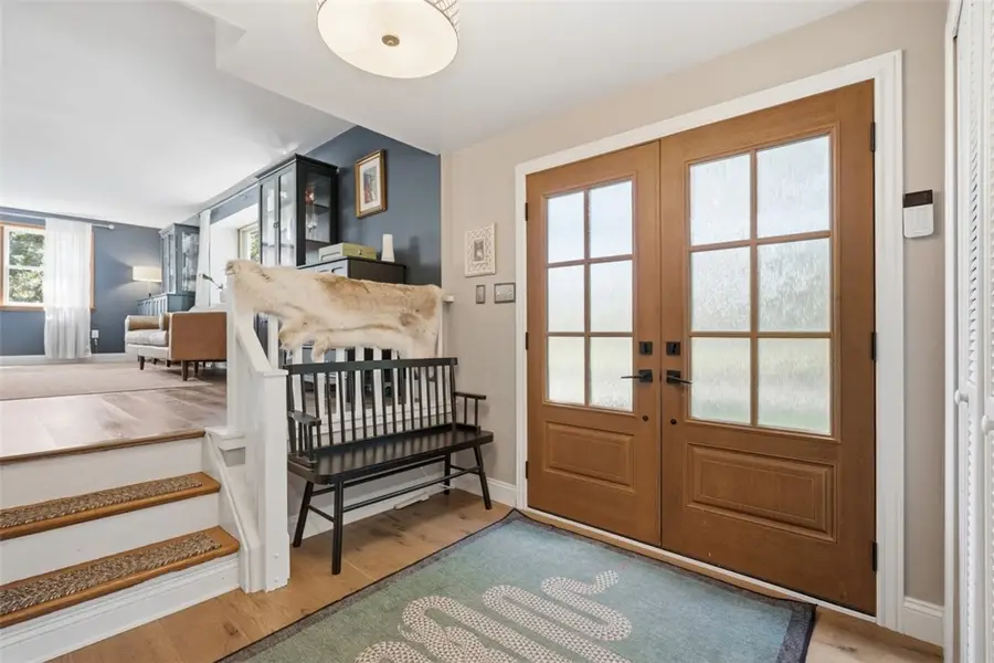 32 Flagstaff Dr, Pittsburgh, PA 15237 - #3