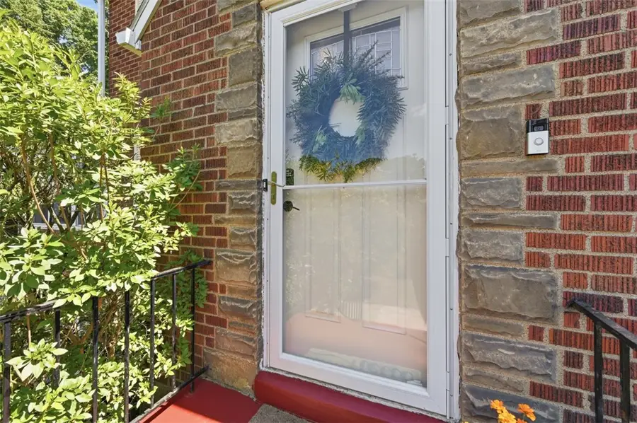 130 Richard Rd, Wexford, PA 15090 - #2