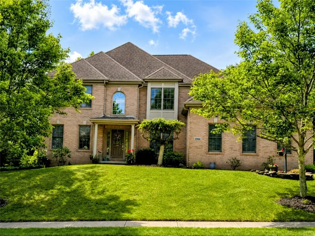 2004 Maxwell Ln, Mars, PA 16046 - #1