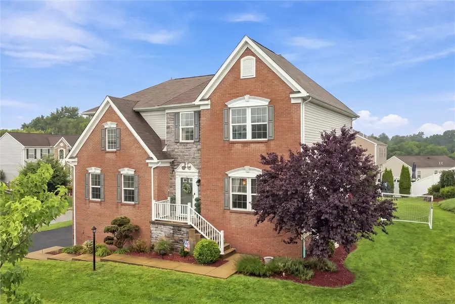 11623 Salerno Dr, North Huntingdon, PA 15642 - #3