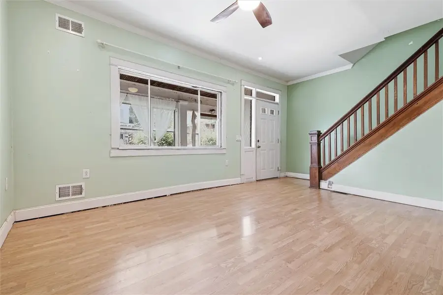 115 E Woodford Avenue, Pittsburgh, PA 15210 - #3