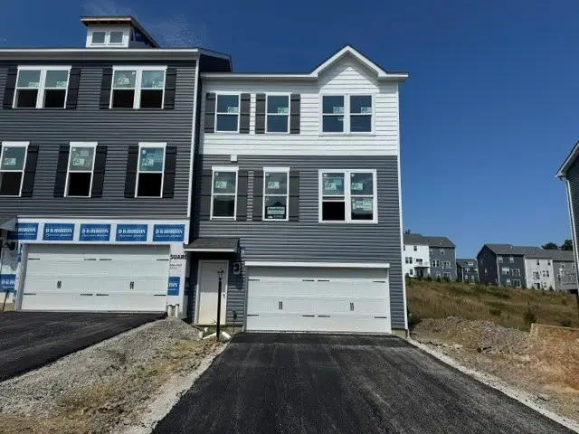 757 Olivia St, Pittsburgh, PA 15205 - #1