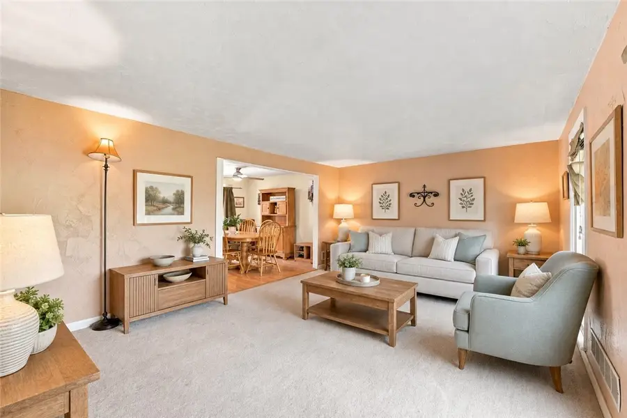 167 Crescent Gardens Dr, Penn Hills, PA 15235 - #3