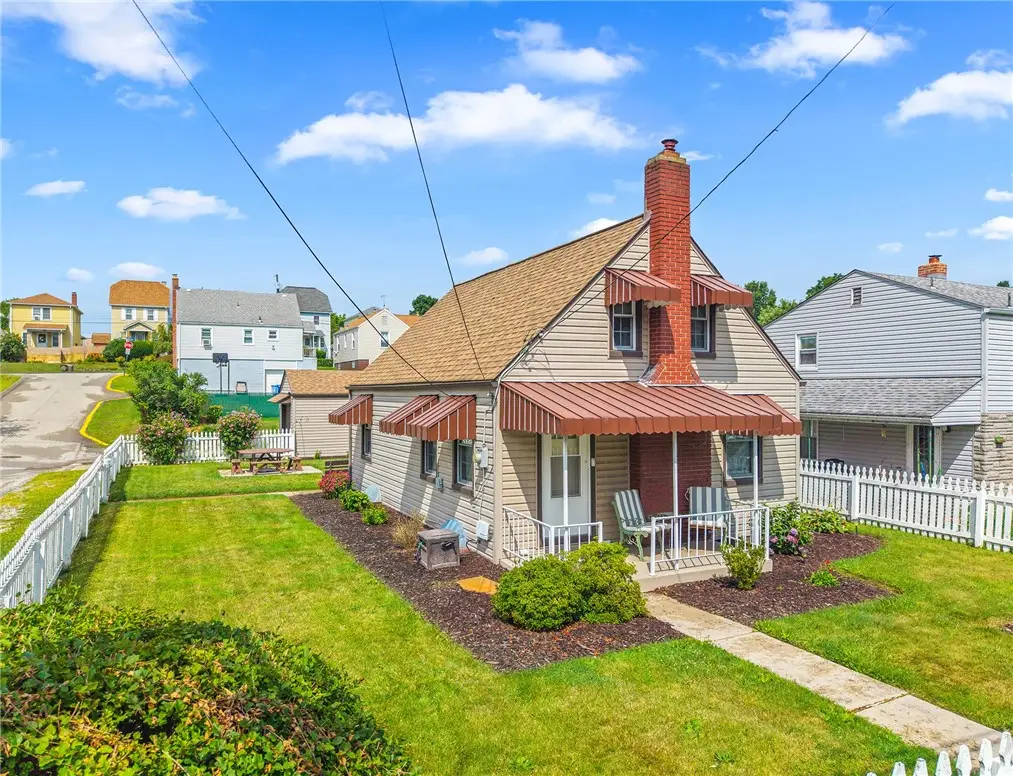2101 Wesley St, McKeesport, PA 15132 - #1