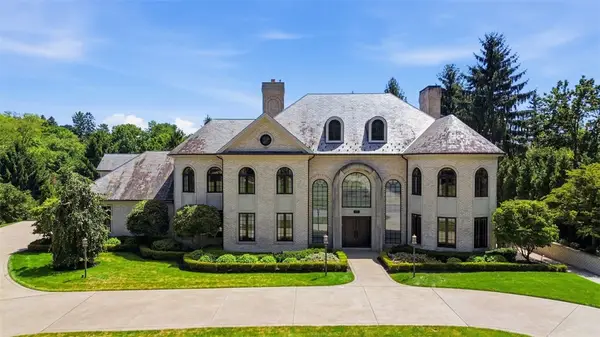 2089 Blairmont Drive, Pittsburgh, PA 15241